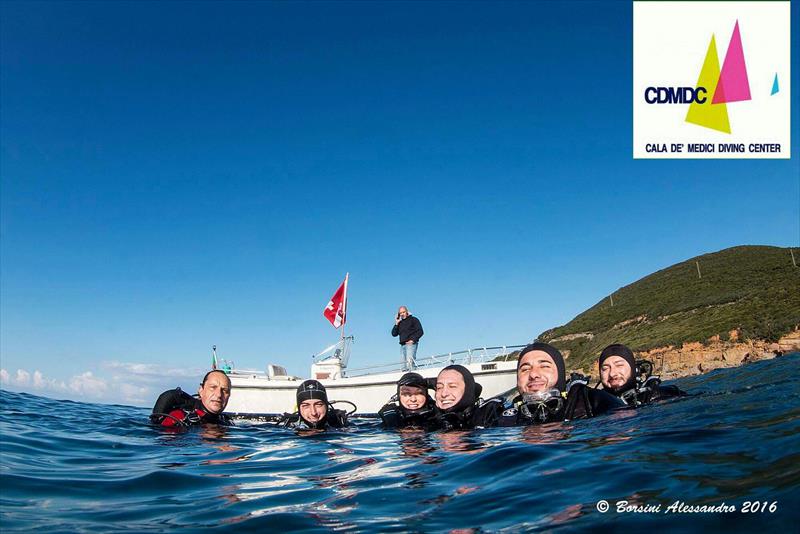 Foto Cala de� Medici Diving Center - immagine 9