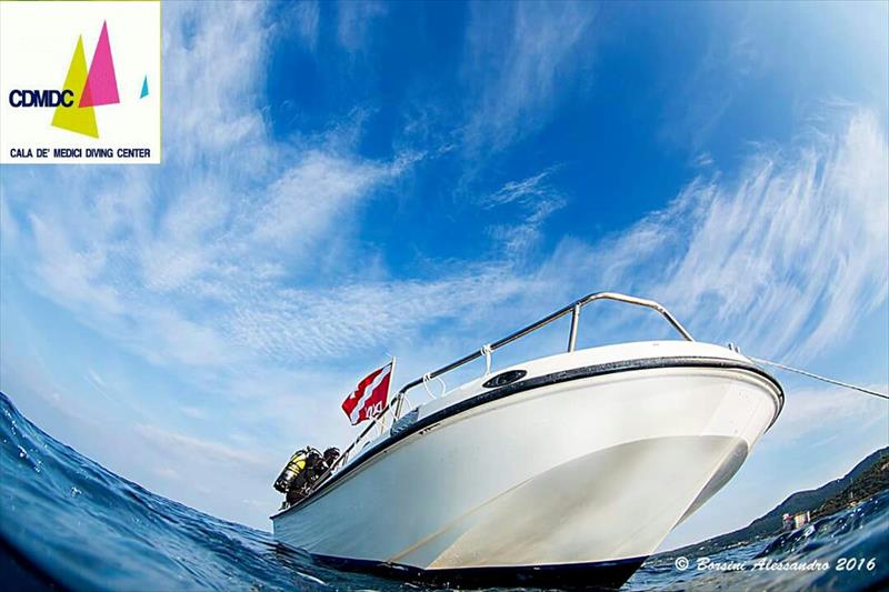 Foto Cala de� Medici Diving Center - immagine 5