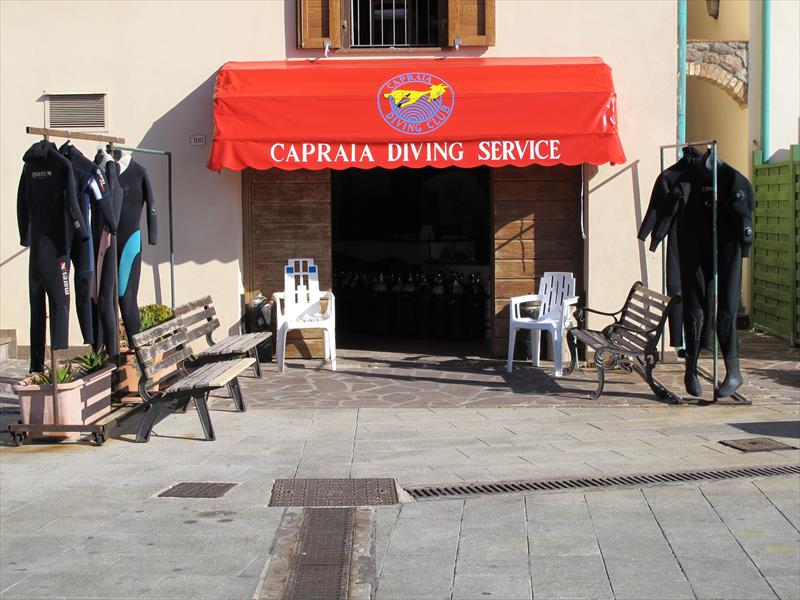 Foto Capraia Diving Service - immagine 1