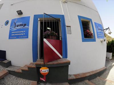 Mister Jump Diving Center
